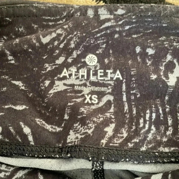 Athleta Leggings - Picture 2 of 4